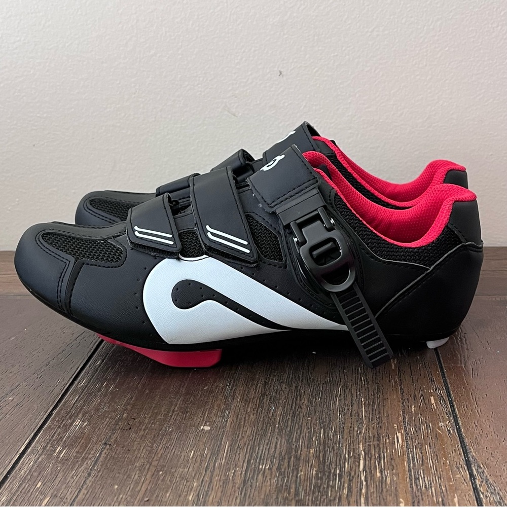Peloton Cycling Shoes Womens size 9